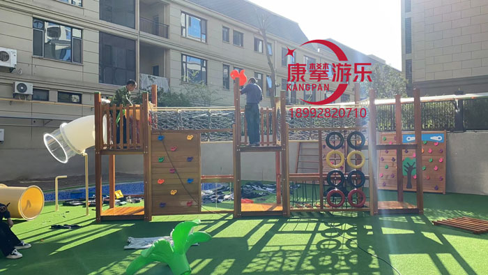 室外木質(zhì)幼兒園設(shè)施